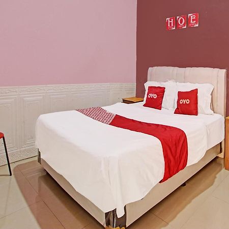 Oyo 91490 Hotel Rumah Kita Cirebon Dış mekan fotoğraf
