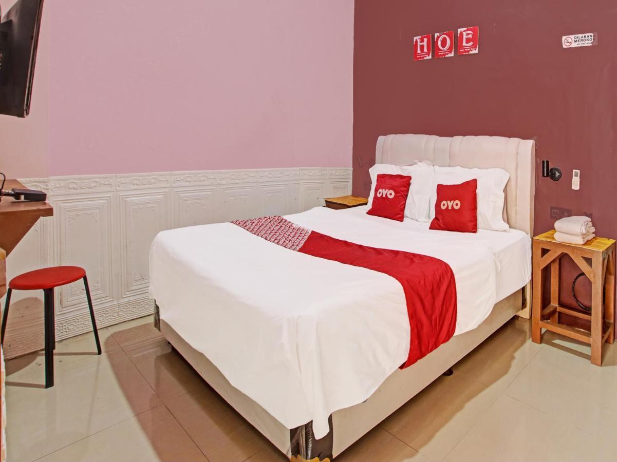 Oyo 91490 Hotel Rumah Kita Cirebon Dış mekan fotoğraf
