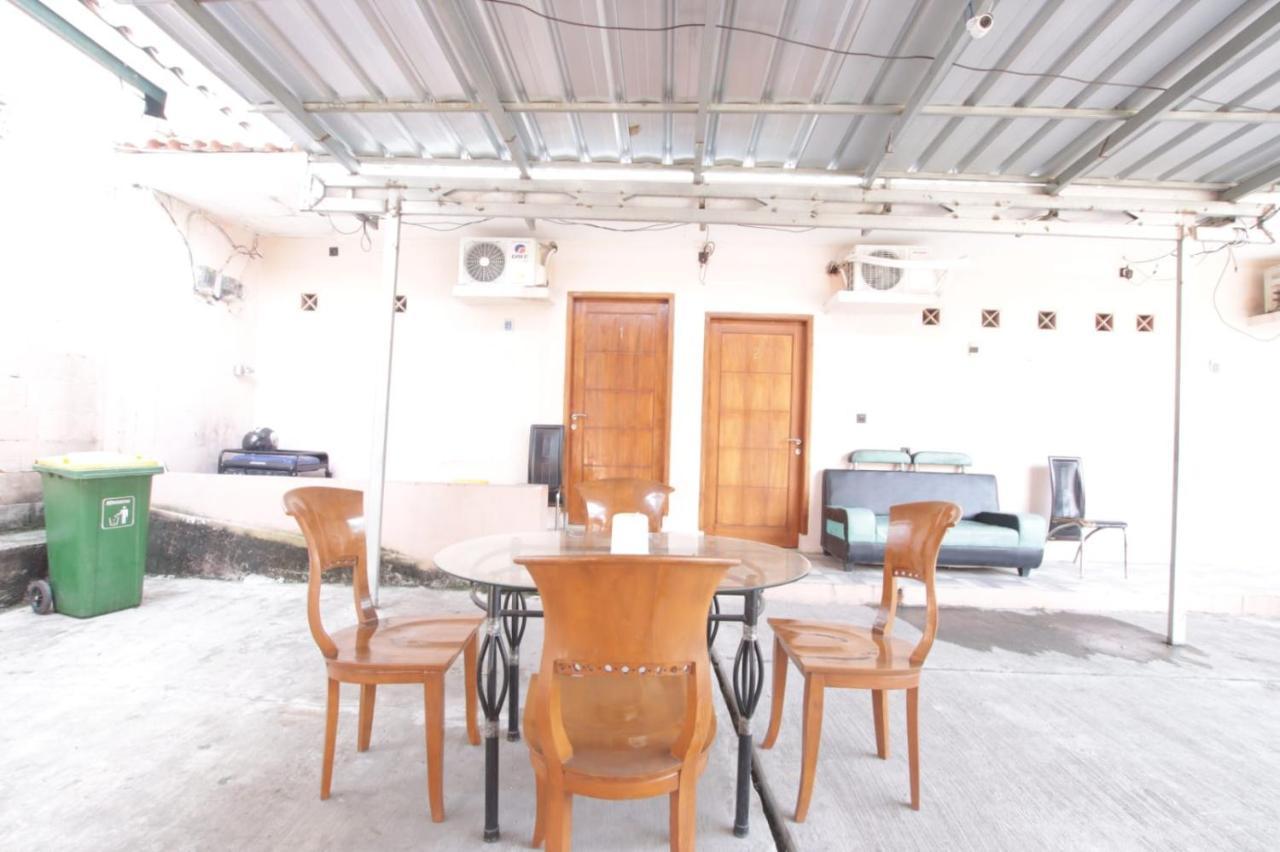 Oyo 91490 Hotel Rumah Kita Cirebon Dış mekan fotoğraf